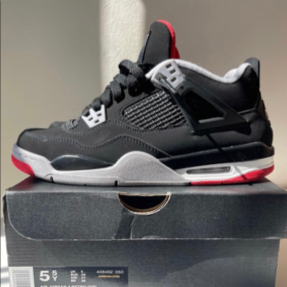 Air Jordan 4’s Bred (GS) - Picture 3 of 5